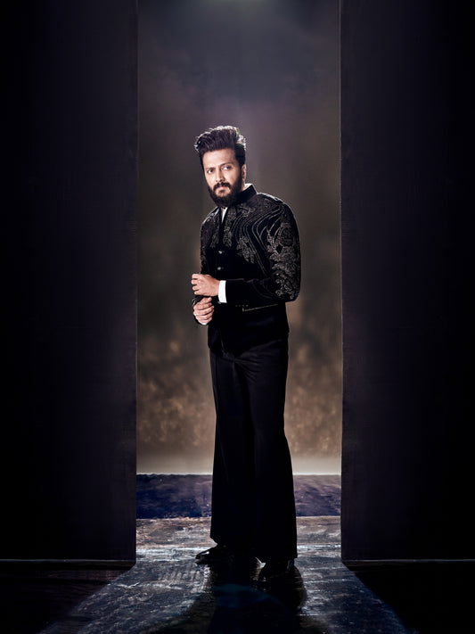 Riteish Deshmukh ⢠In a Statement Altair Bandhgala
