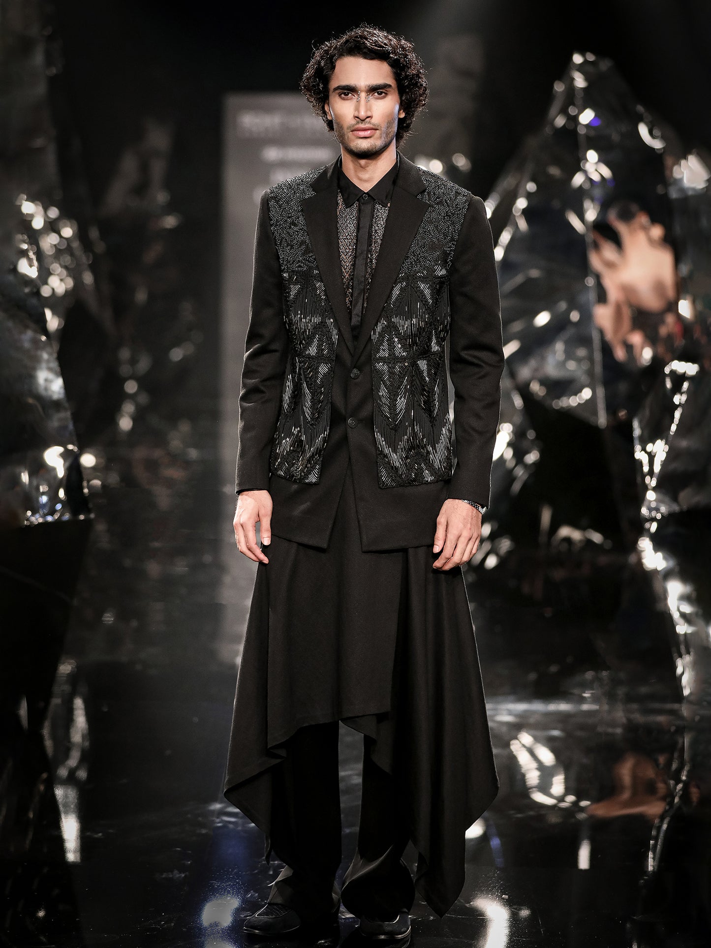 Mozez In Statement Prometheus Layered Jacket