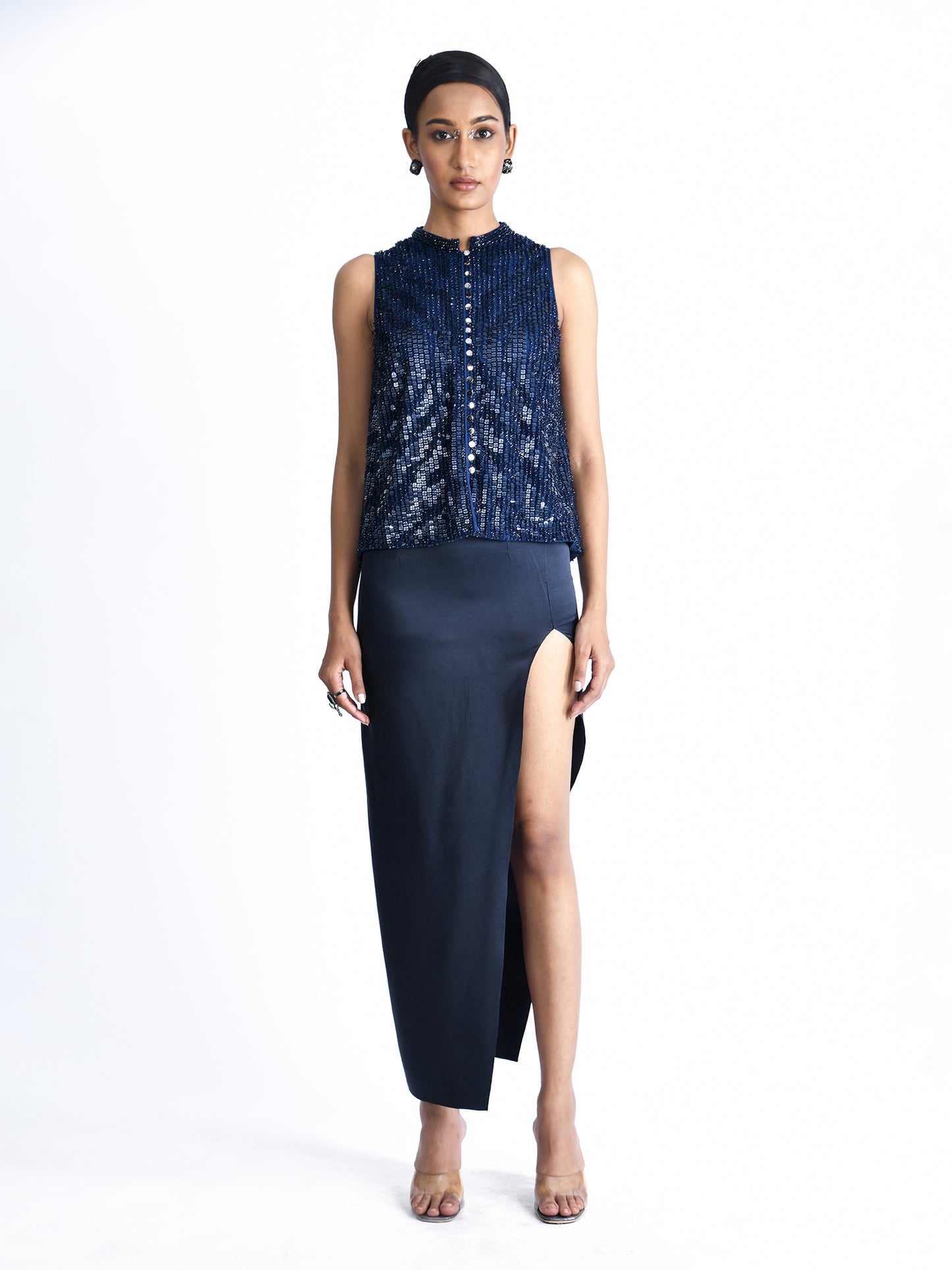 Sheeted Sleeveless Jacket