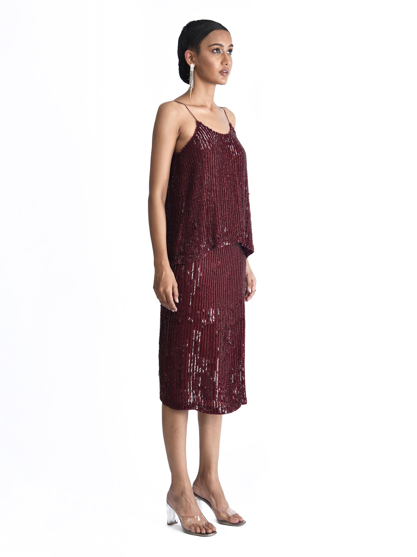Arrow Sequins Swing Top With Slit Skirt