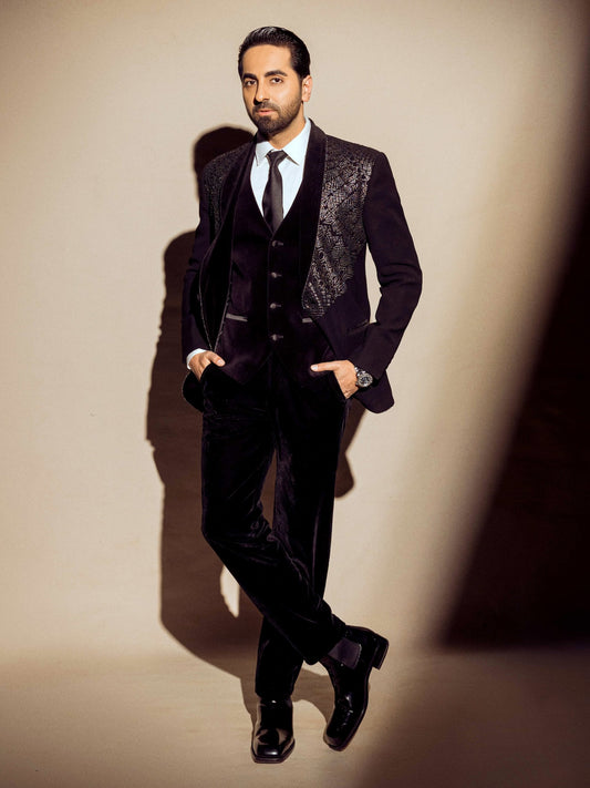 Ayushmann Khurrana ⢠in Stellar Eclipse Tuxedo