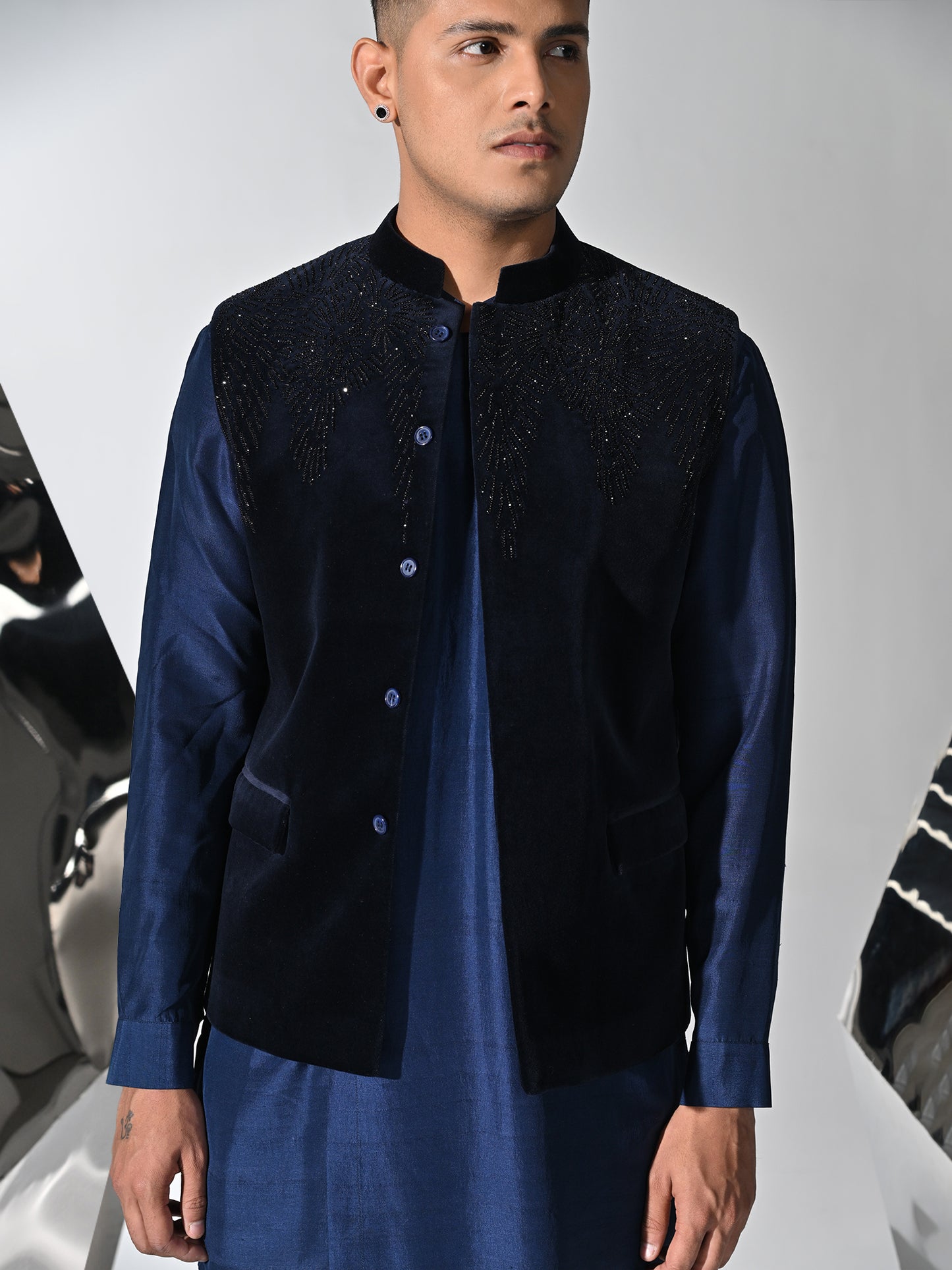 Handcrafted Navy Blue Bundi Set