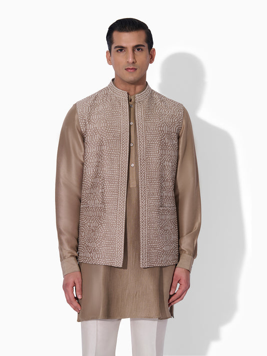 Mocha Mousse Embroidered Bundi Set