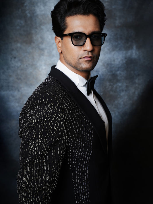 Vicky Kaushal ⢠In Interstellar Tuxedo