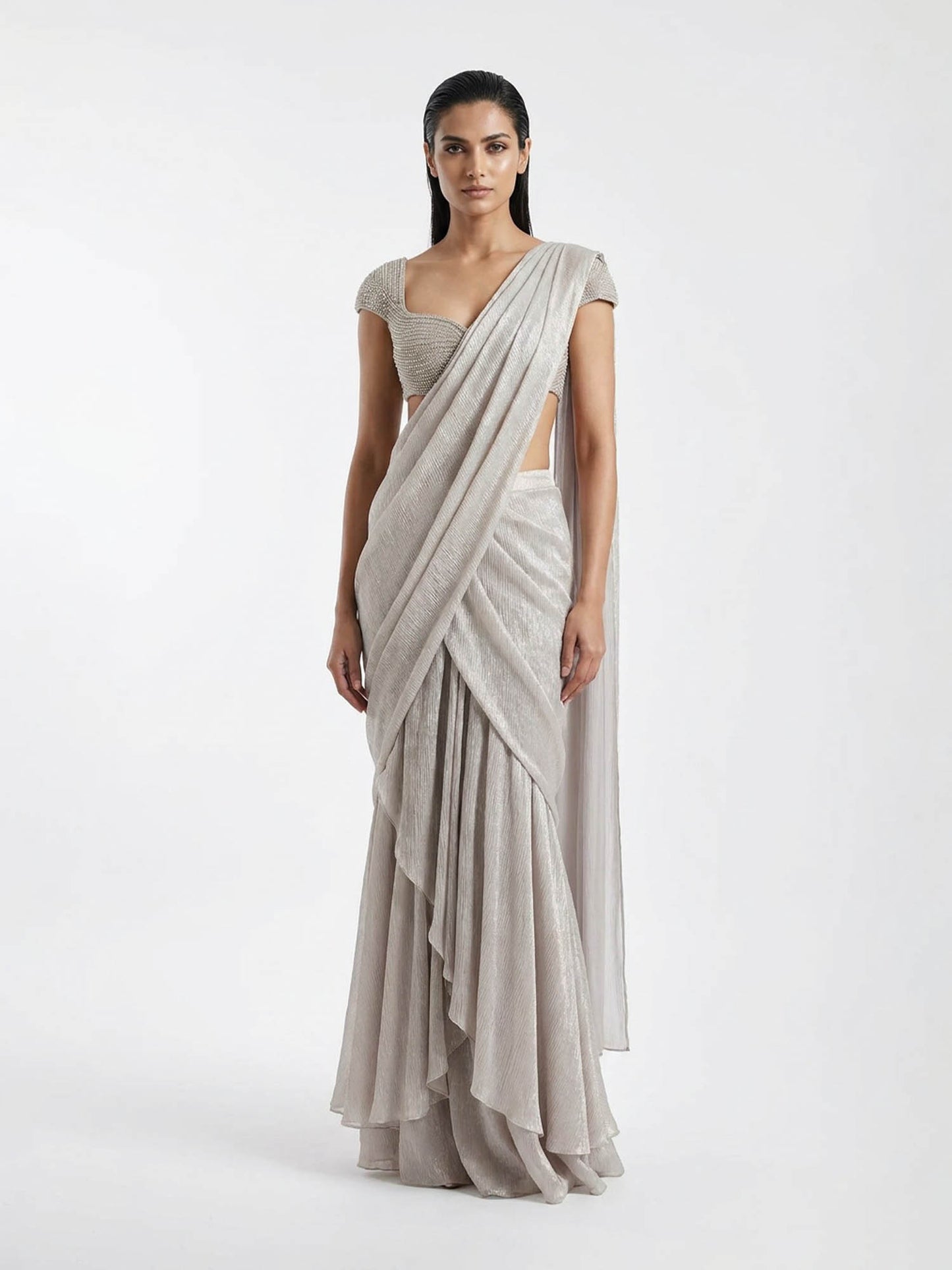 Fluid draped saare