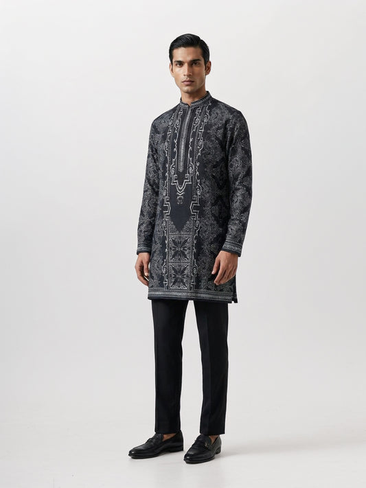 Noir Arc Kurta Set