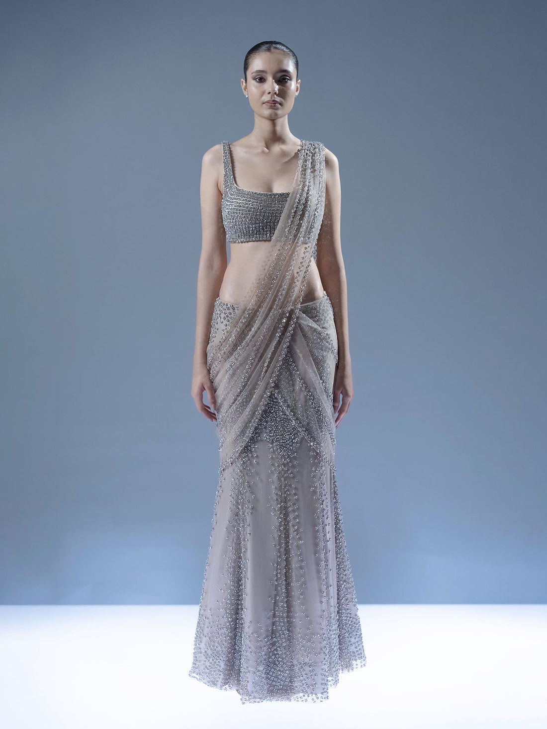 The Dione Sari