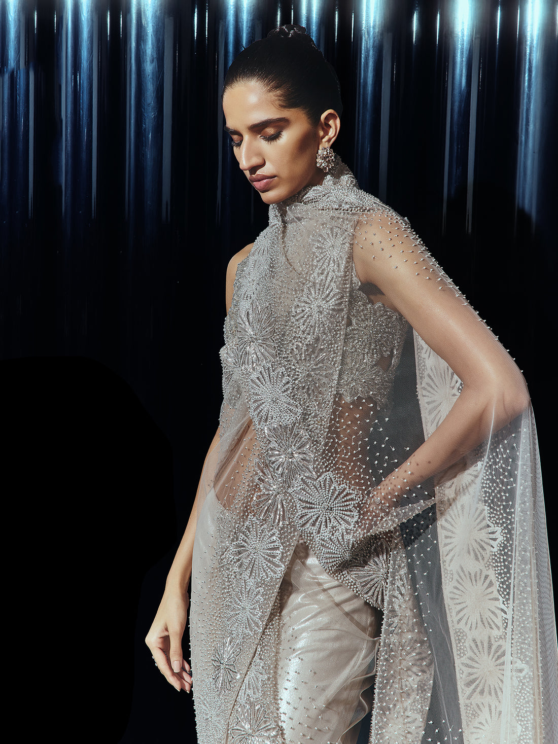 The Caera concept Sari