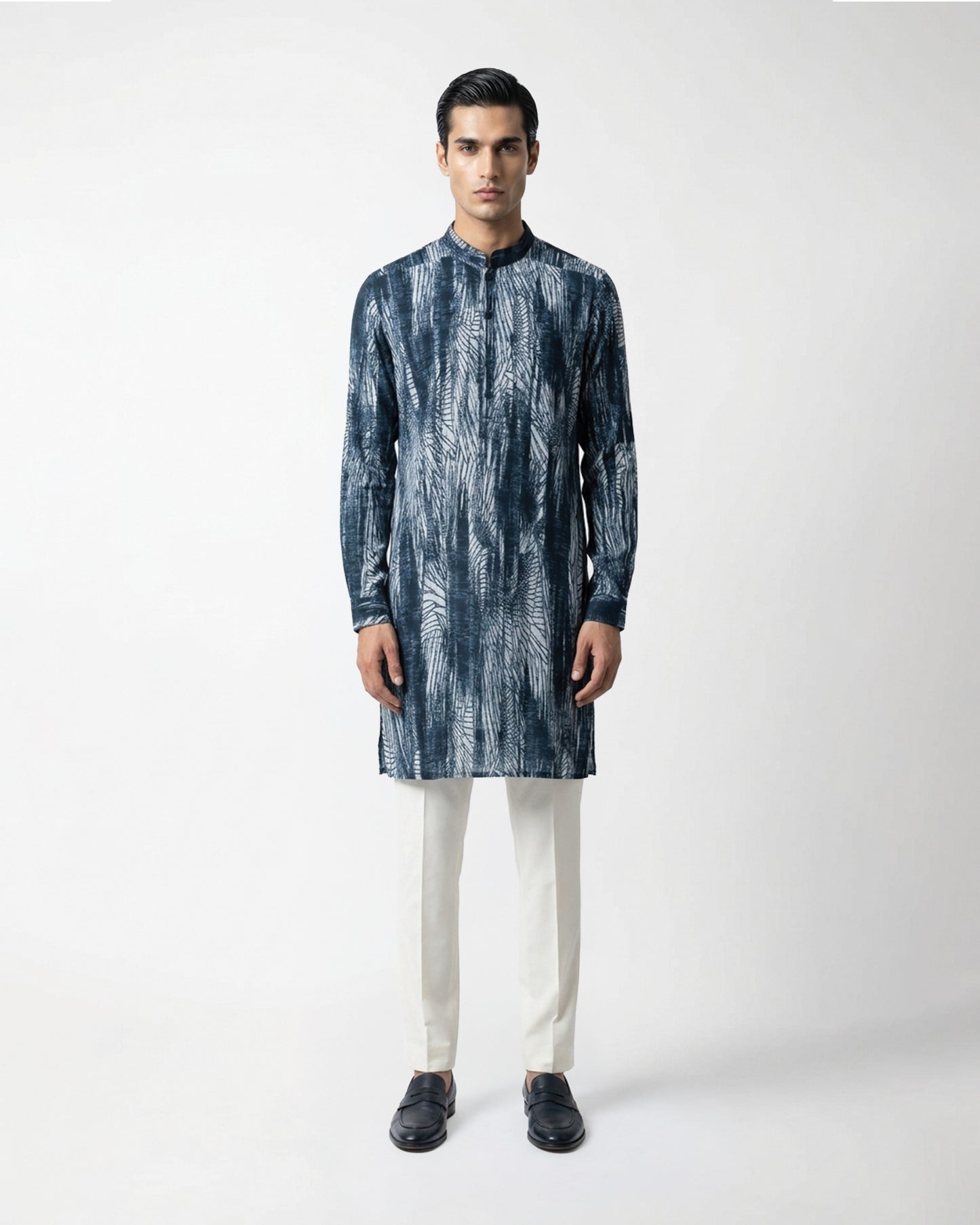 Aarvane Textured Kurta