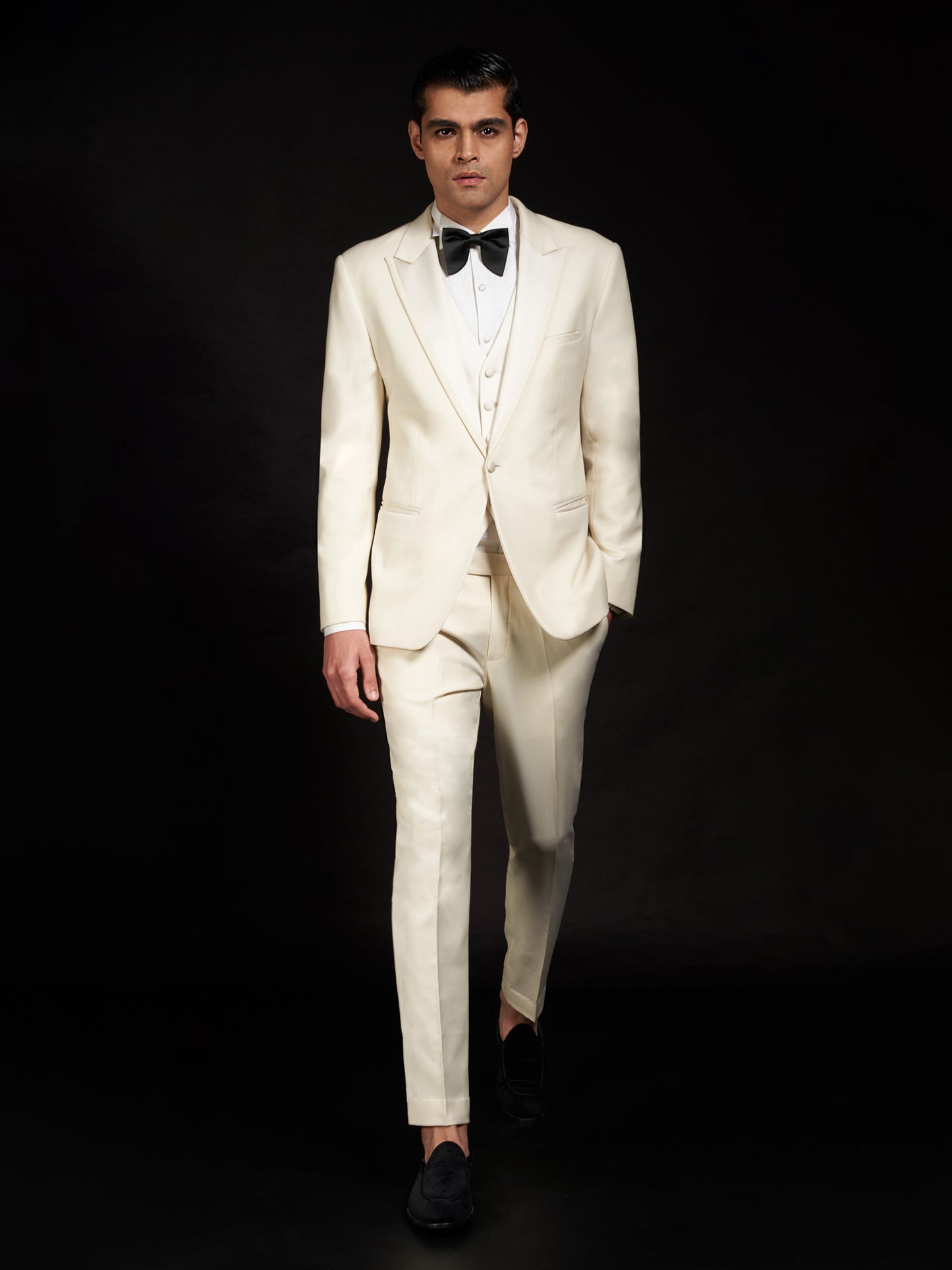 Off White Classic Suit