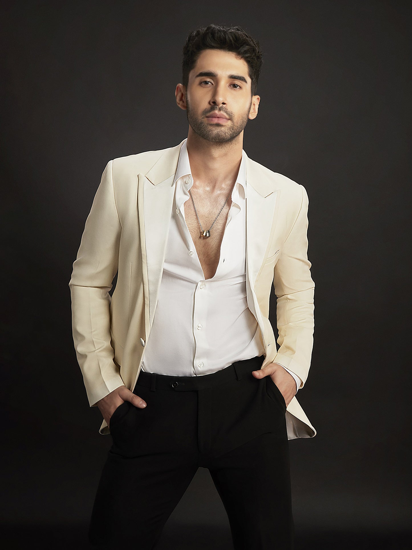 Lakshay In Off White Classic Suit