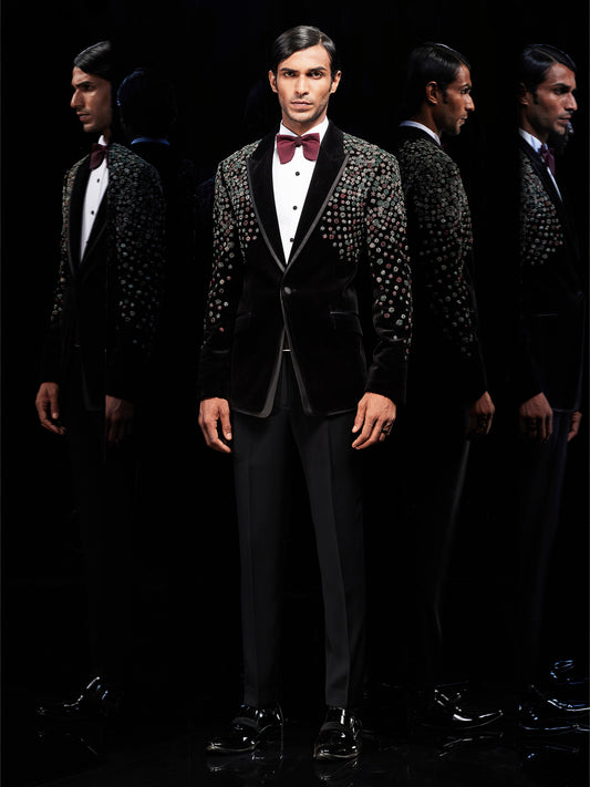 Orion Nebula Embedded Tuxedo Set