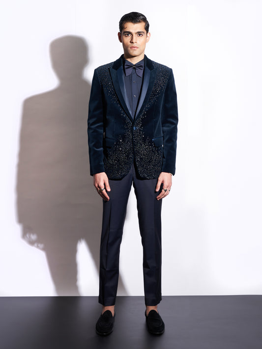 Glistens Tuxedo