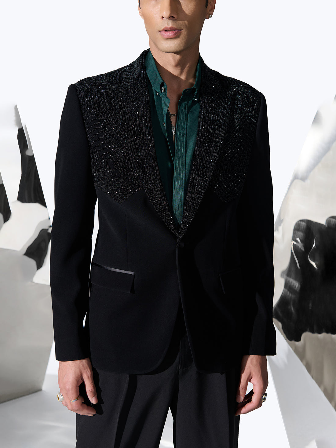 Nocturne Bloom Tuxedo