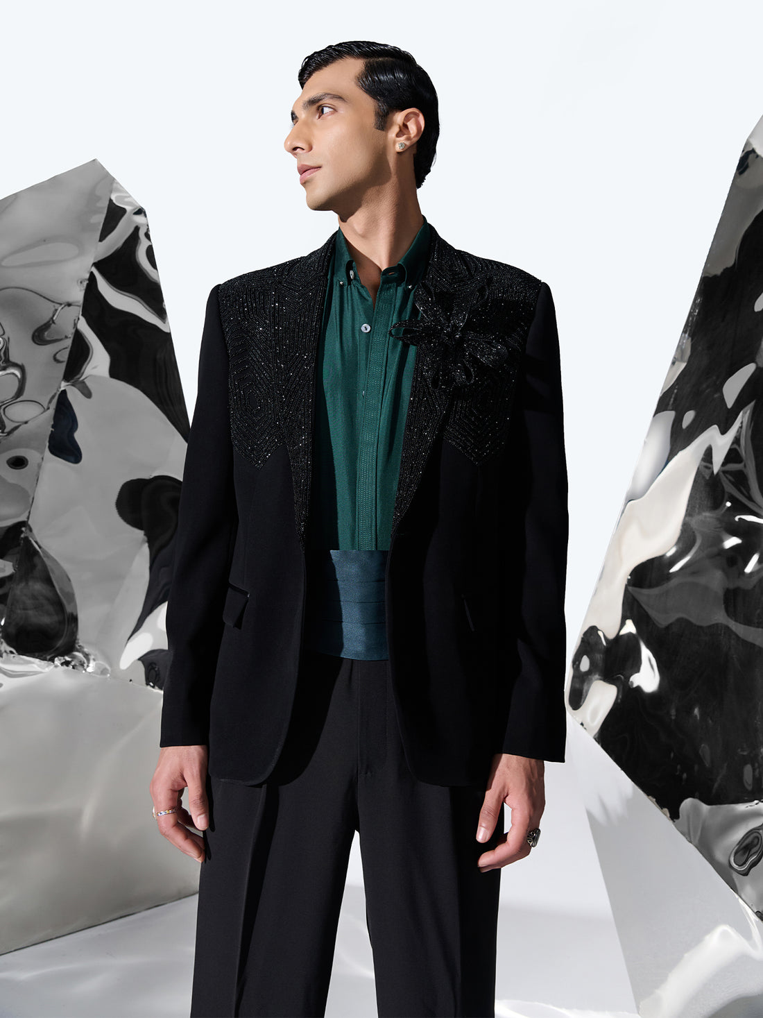 Nocturne Bloom Tuxedo