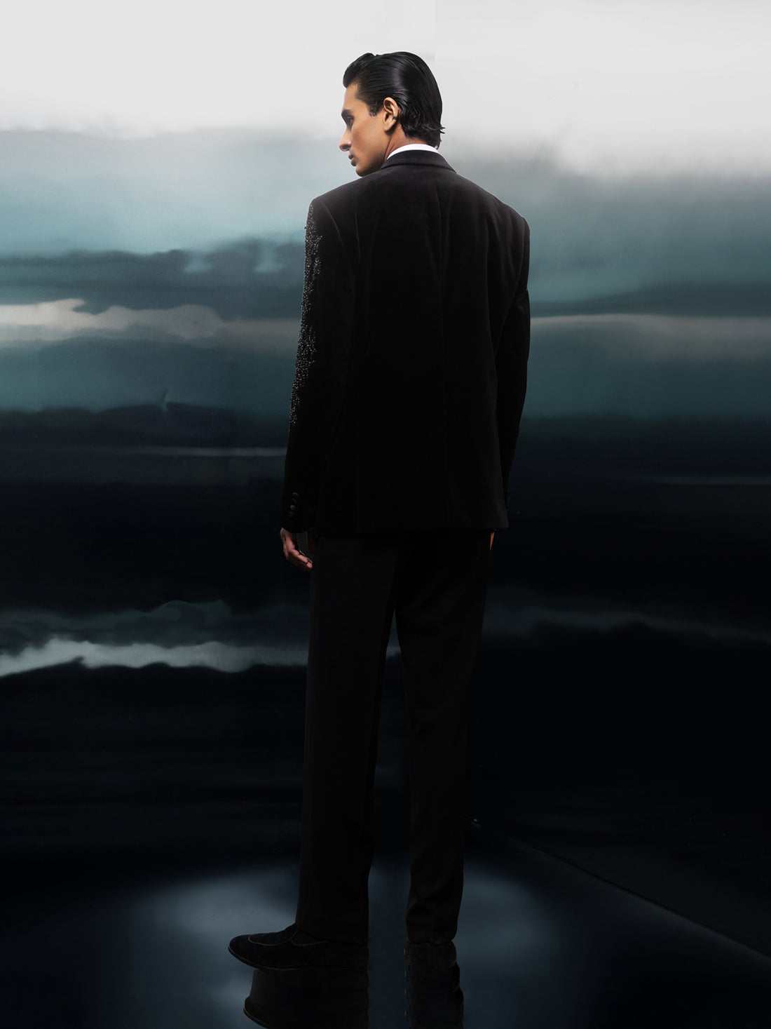 Eclipse Reverie Tuxedo