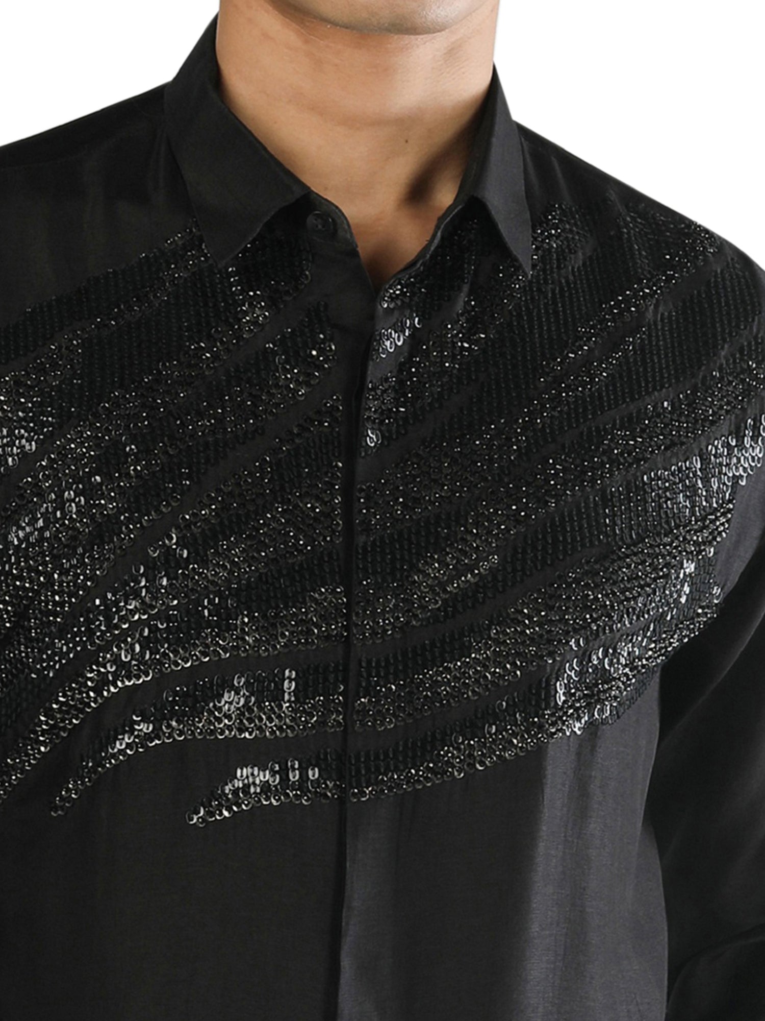 Embellished Shirt M / Black / Regular Fit